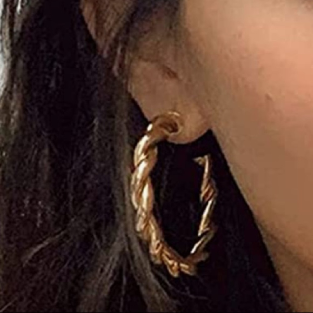14k gold plated twisted hoop earrings